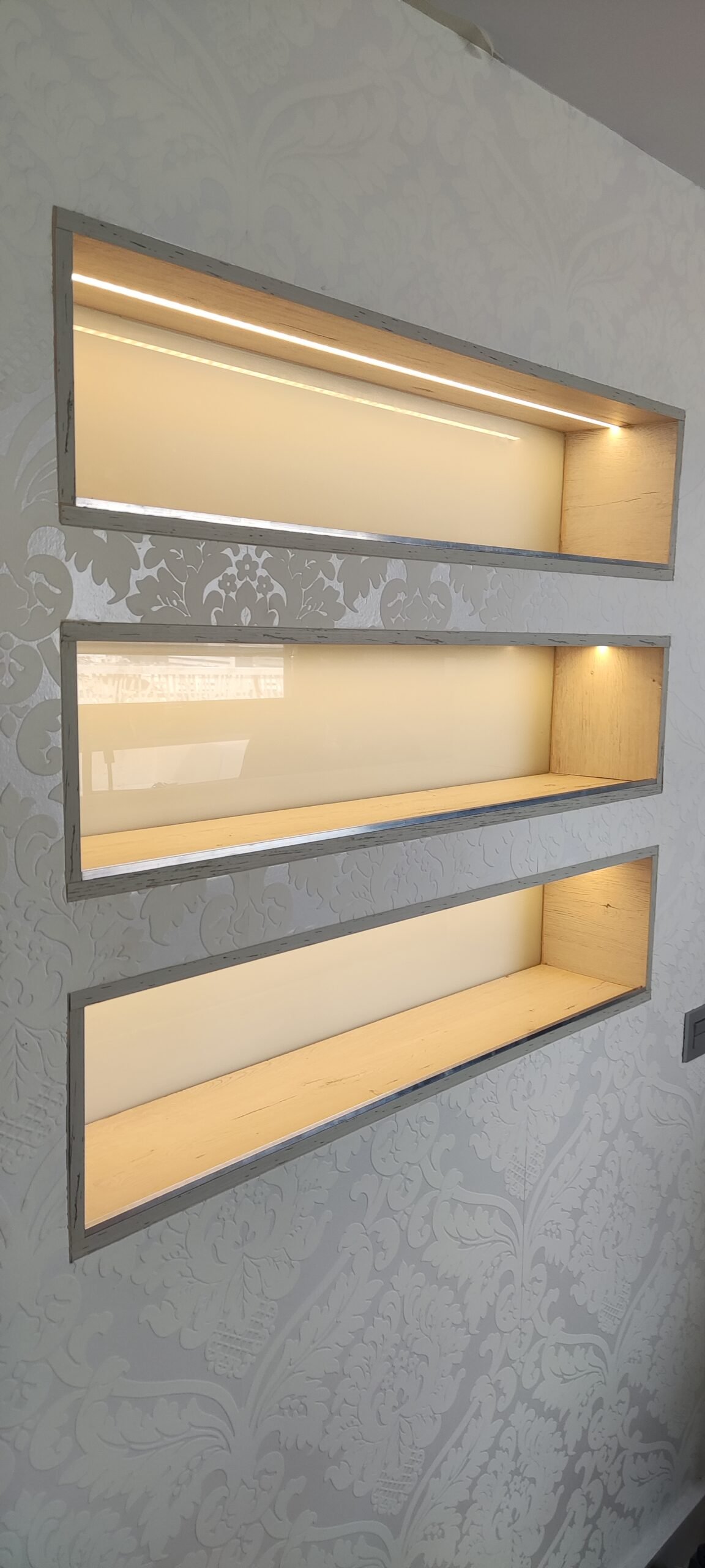 Obra de tabiquería e instalaciones en vivienda